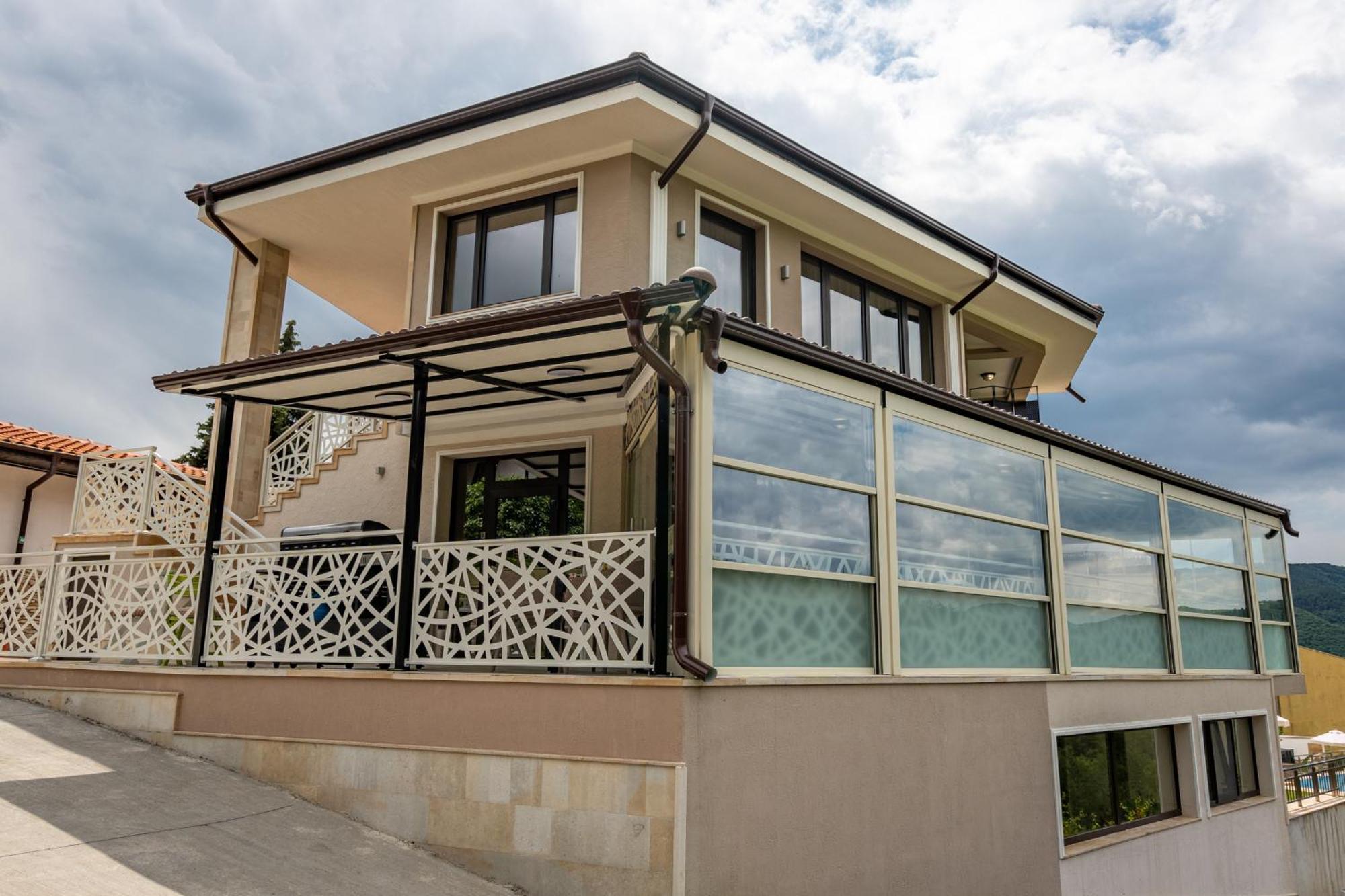 Club Houses Stefvall Glavatartsi Esterno foto